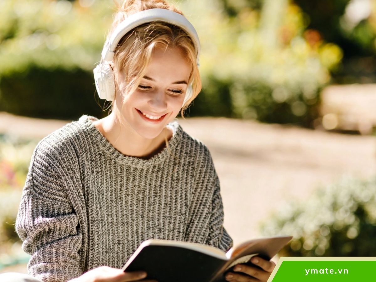 Nghe nhạc yêu thích